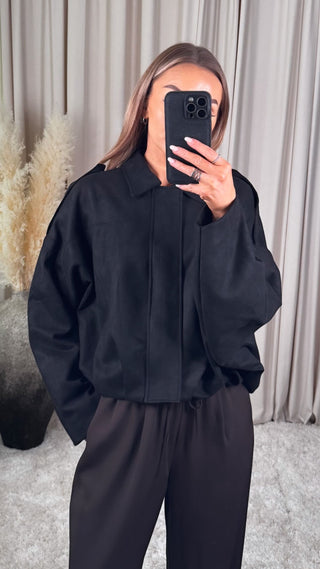 Ashley jakki svartur