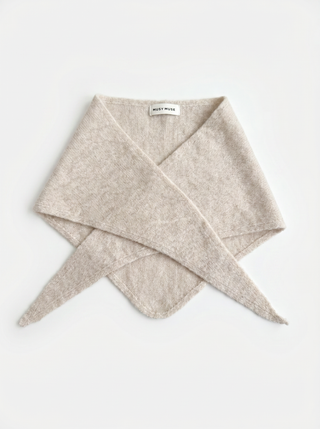 Zélie prjóna hálsklútur/trefill ljós beige.
