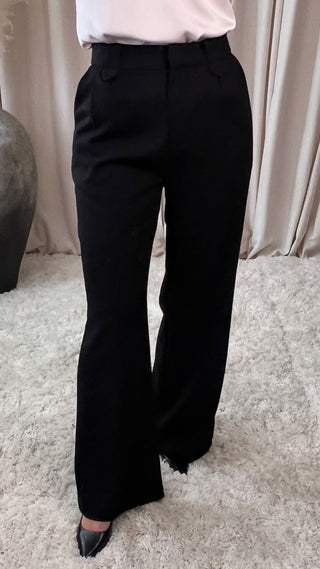 Nora buxur
