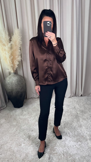 Millie Satín skyrta brún