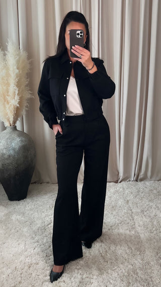 Nora jakki