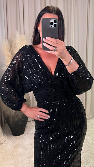 Kelly Kjóll